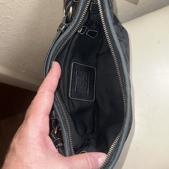 Vintage Coach mini hobo - Picture 7 of 8